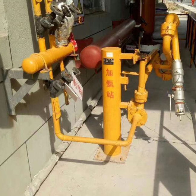 液氨拉斷閥裝卸臂應(yīng)用現(xiàn)場