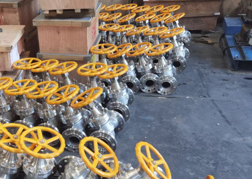 倒密封不銹鋼氨用截止閥包裝車間-上海永龍閥門廠